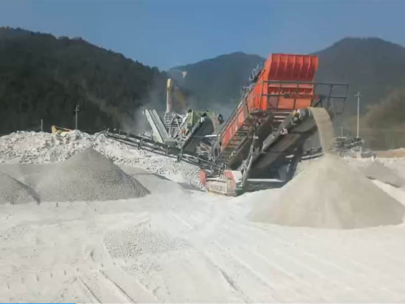 履帶式移動破碎站 履帶式移動破碎站