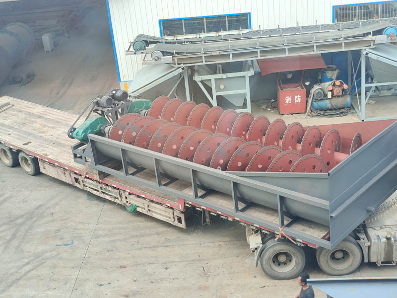 雙螺旋洗沙機(jī)廠家發(fā)貨現(xiàn)場(chǎng)